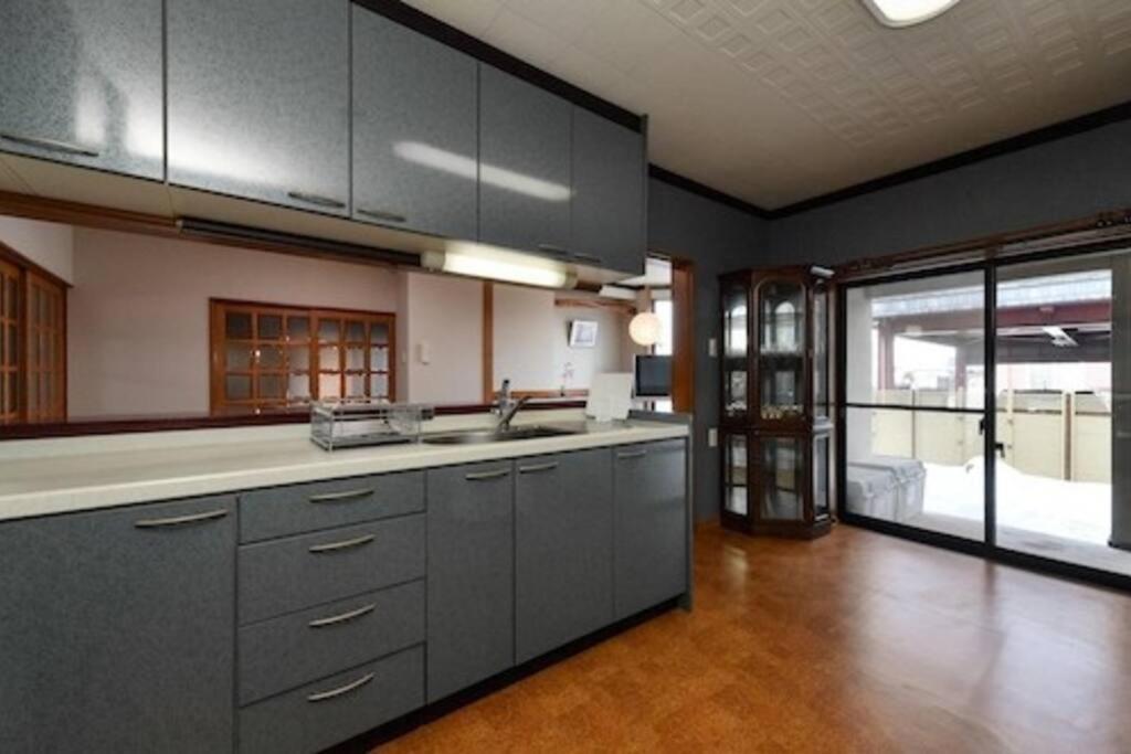 Holiday home Renovated In March, Shirokiya Vacation House With A Bath Made From Natural Kiso Cypress