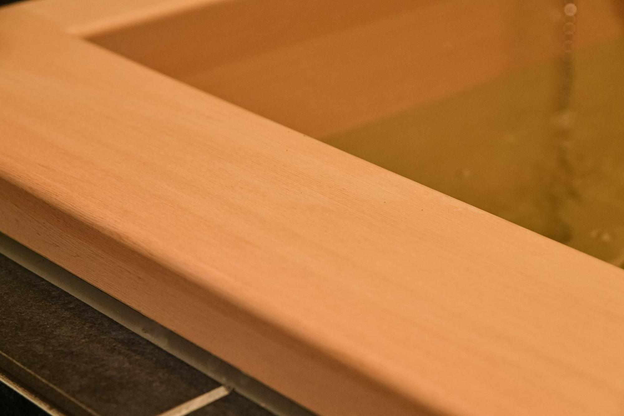 Holiday home Renovated In March, Shirokiya Vacation House With A Bath Made From Natural Kiso Cypress