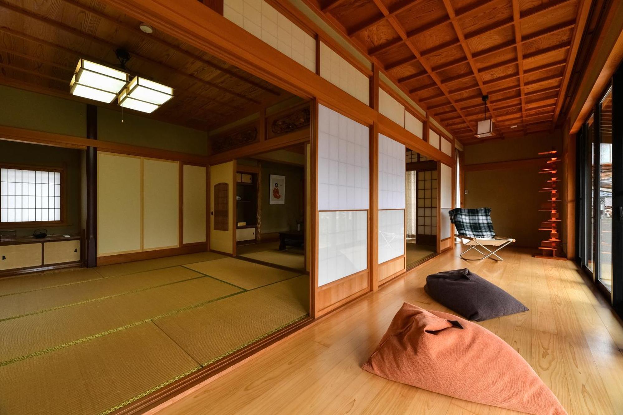 Renovated In March, Shirokiya Vacation House With A Bath Made From Natural Kiso Cypress Katsuyama